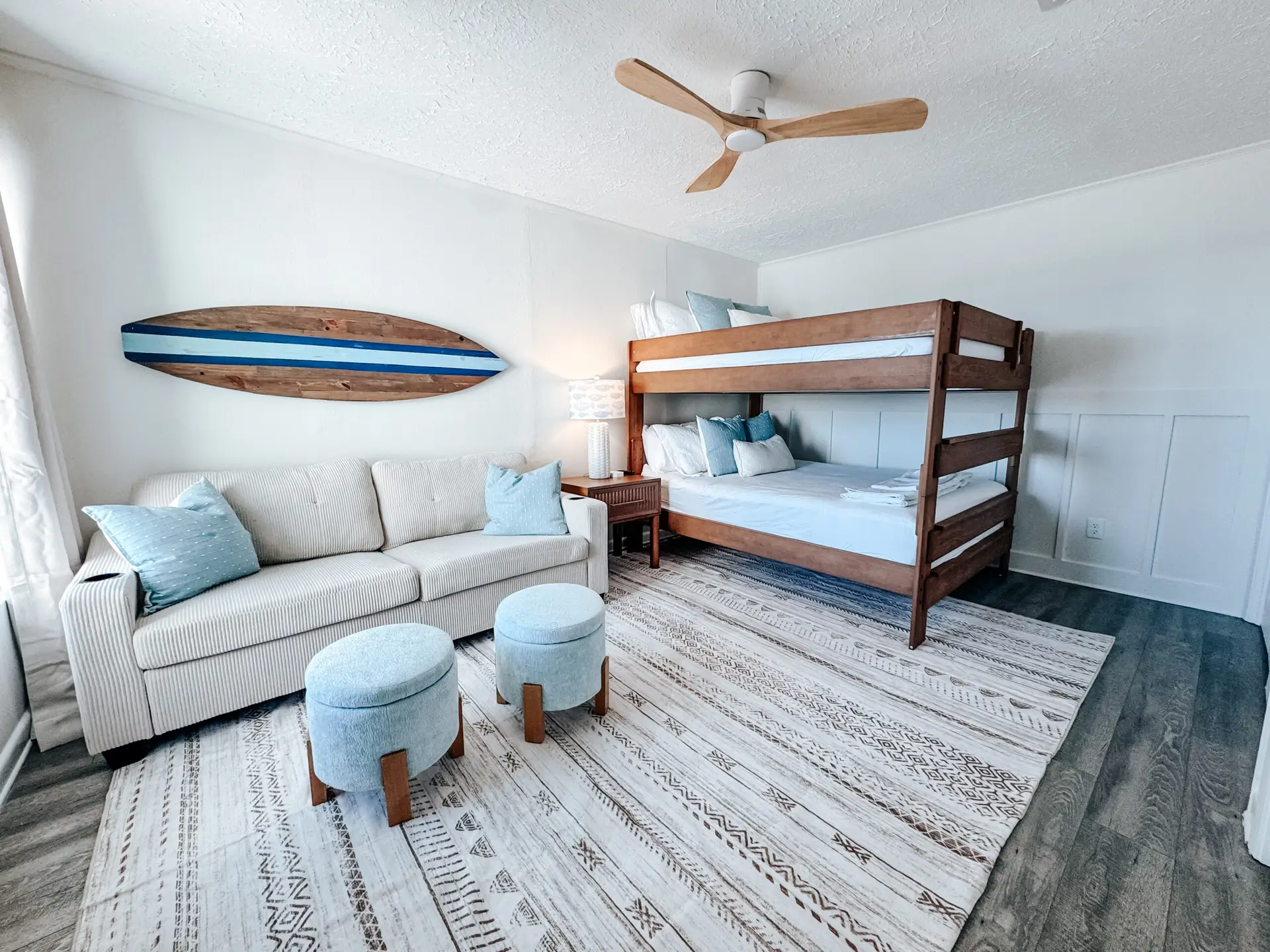 Villa Aqua Beachfront Retreat — photo 38