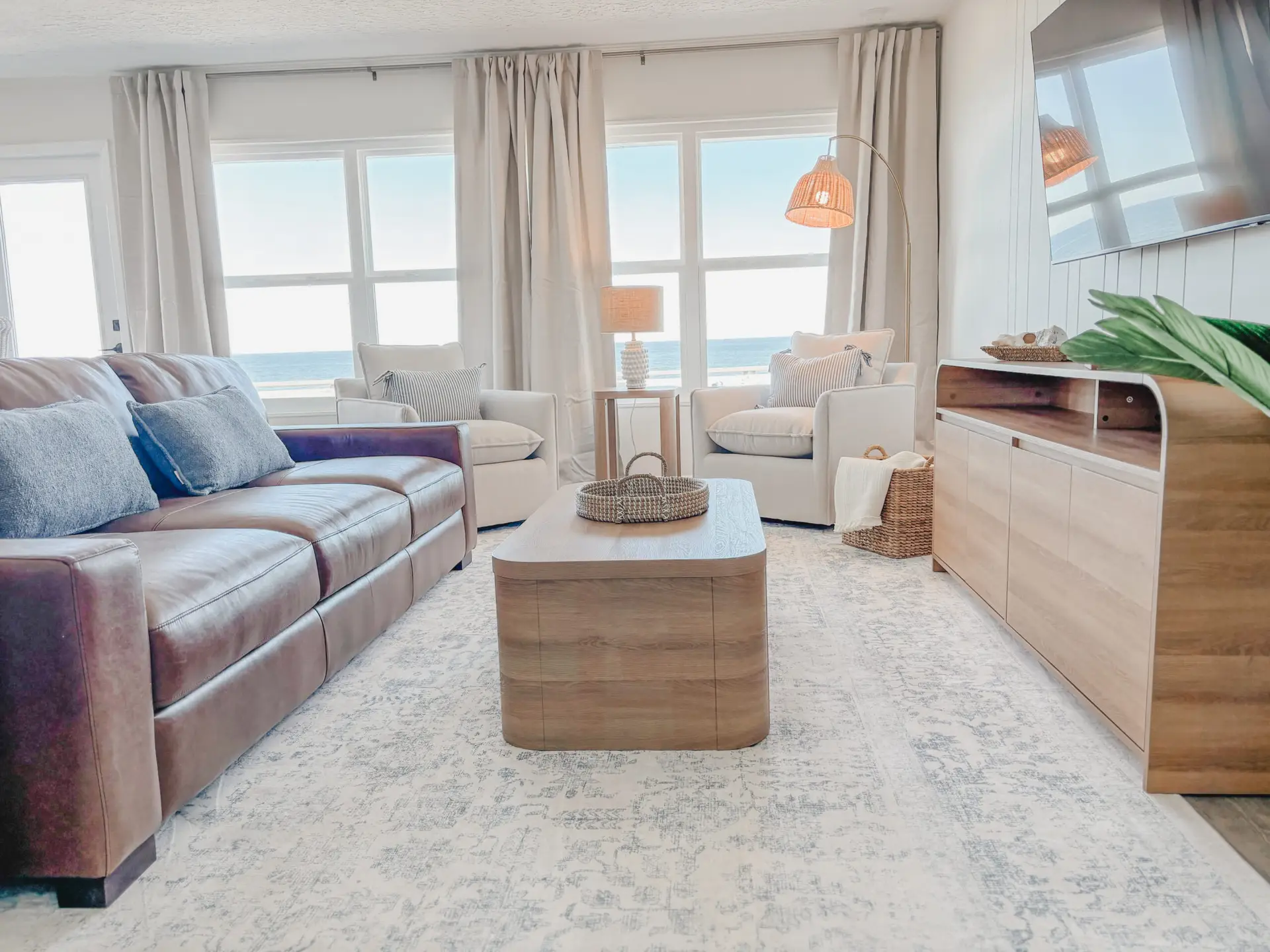 Villa Aqua Beachfront Retreat — photo 6
