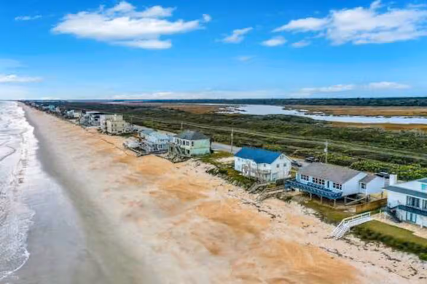 Villa Aqua Beachfront Retreat — photo 49
