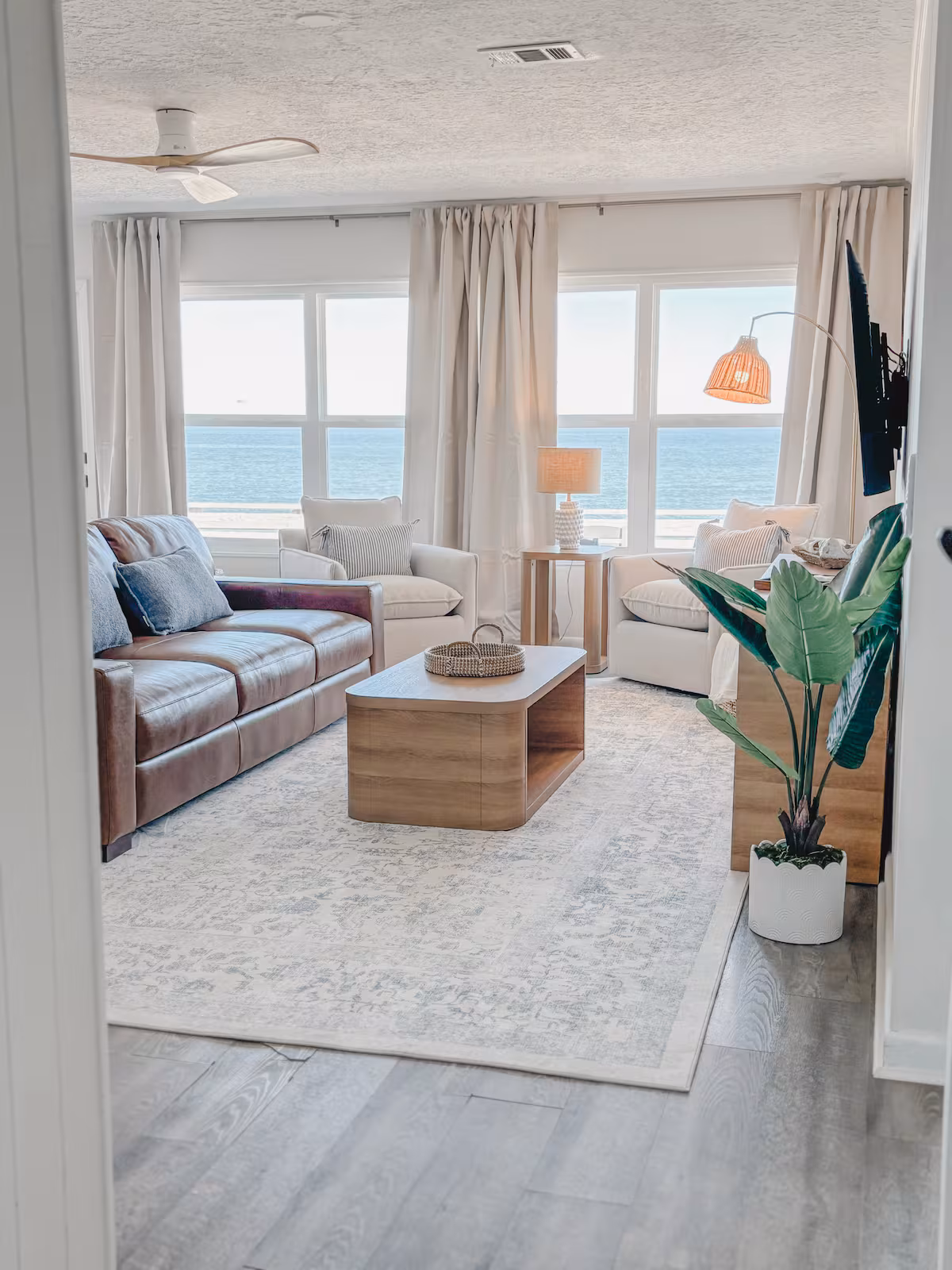 Villa Aqua Beachfront Retreat — photo 5